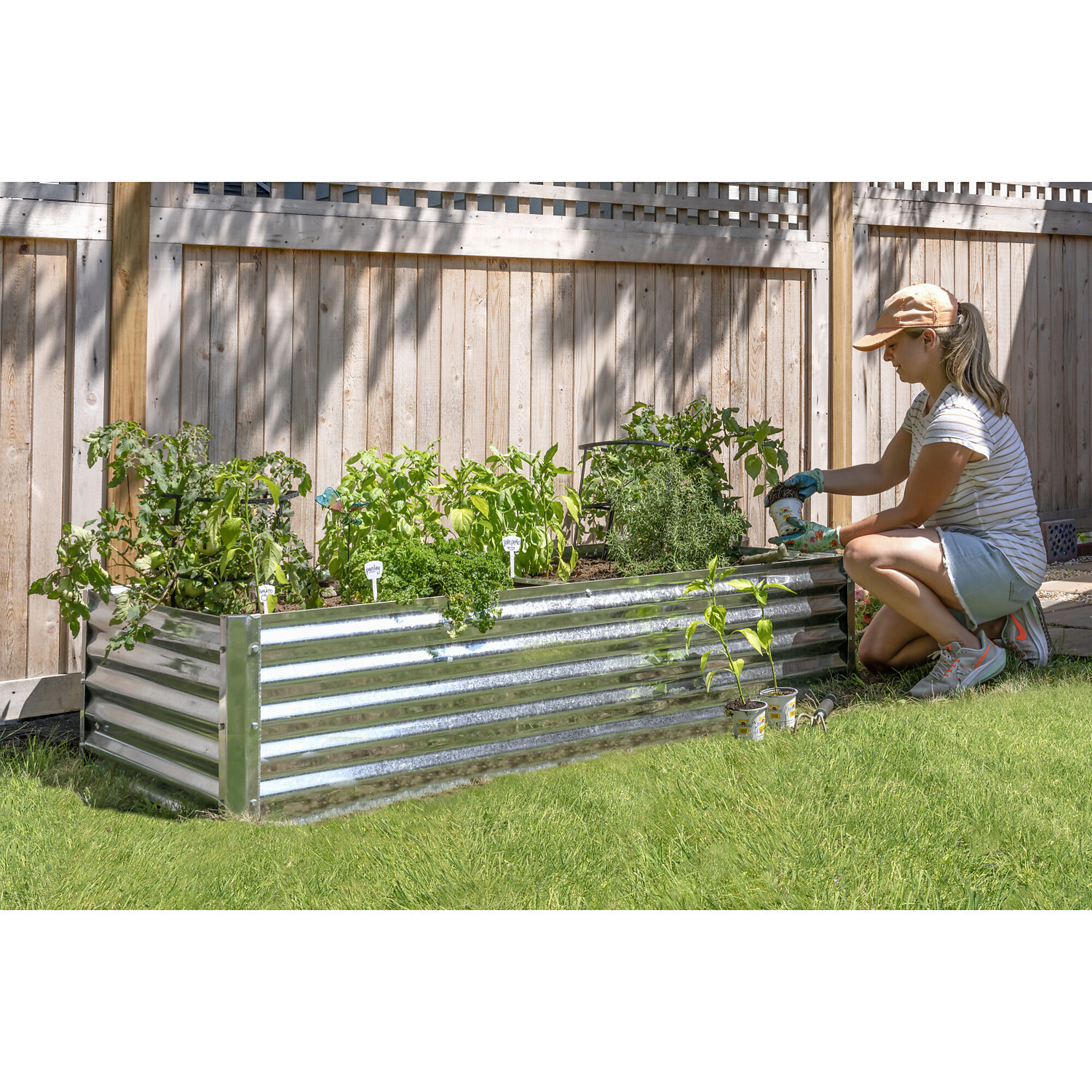 Arrow GROW IT Raised Bed Garden — 72in. x 36in. x 17in., Galvanized Steel, Corrosion-Resistant, Model# RBG703617